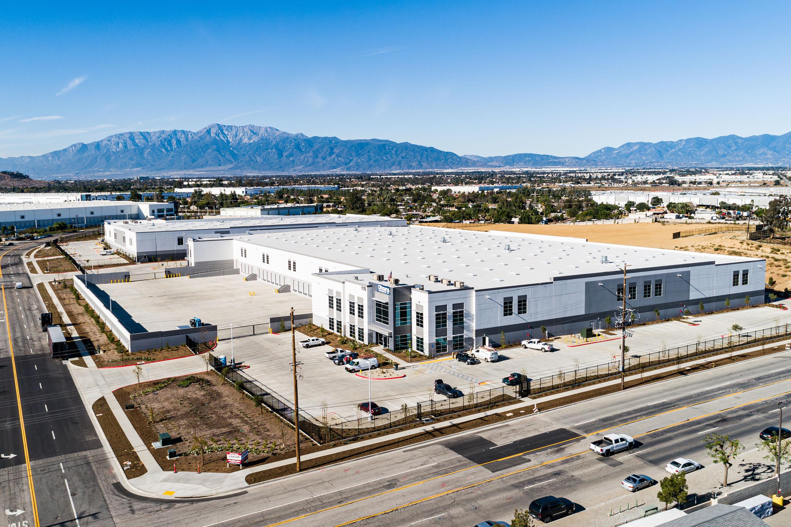 High Res bldg b-32